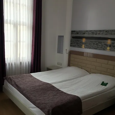 Puding Hotel