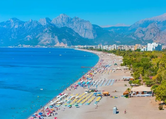 ホテル Puding アンタルヤ