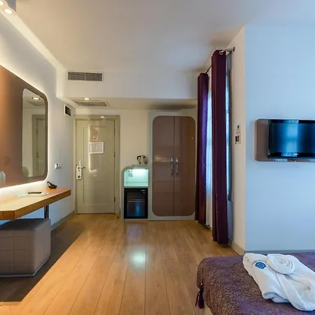 Puding Hotell 3*